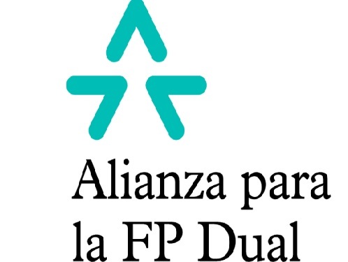 Esment Escola Professional participa en el 1er Foro de la Alianza para la FP Dual